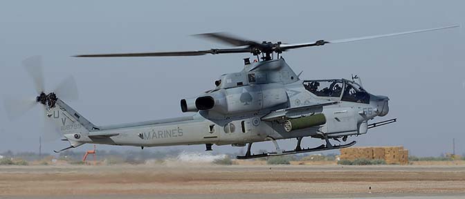 Bell-Boeing AH-1Z Viper BuNo 168799 of HMLA-267, NAF el Centro, February 19, 2015